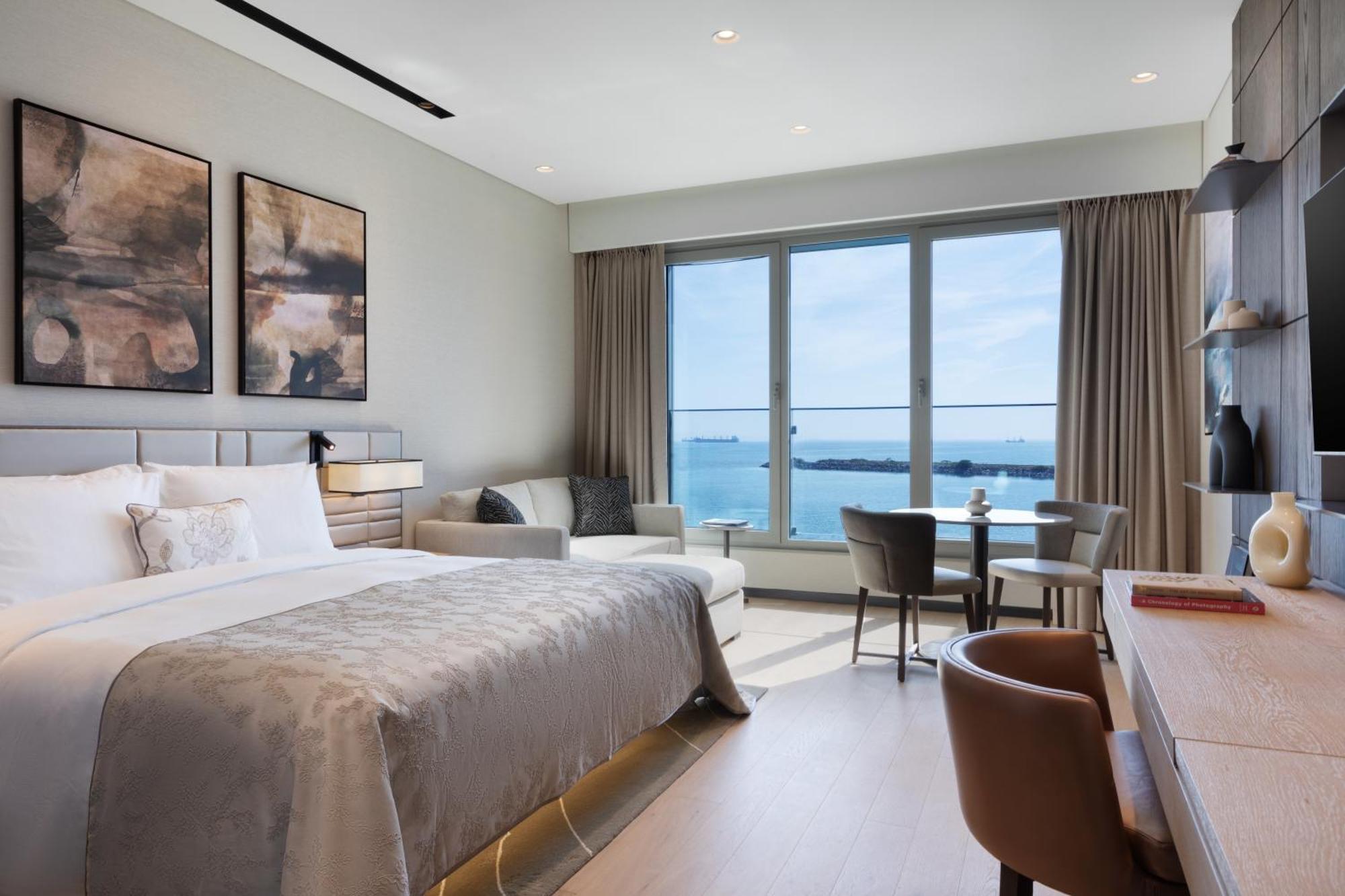 Cosy Studio Residence Sea View – Executive Lounge Access,1541559853:JPEG